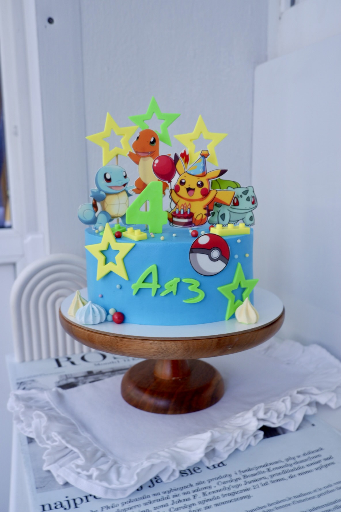 Торт с Пикачу